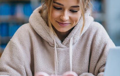 Part-time jobs for students working flexible hours